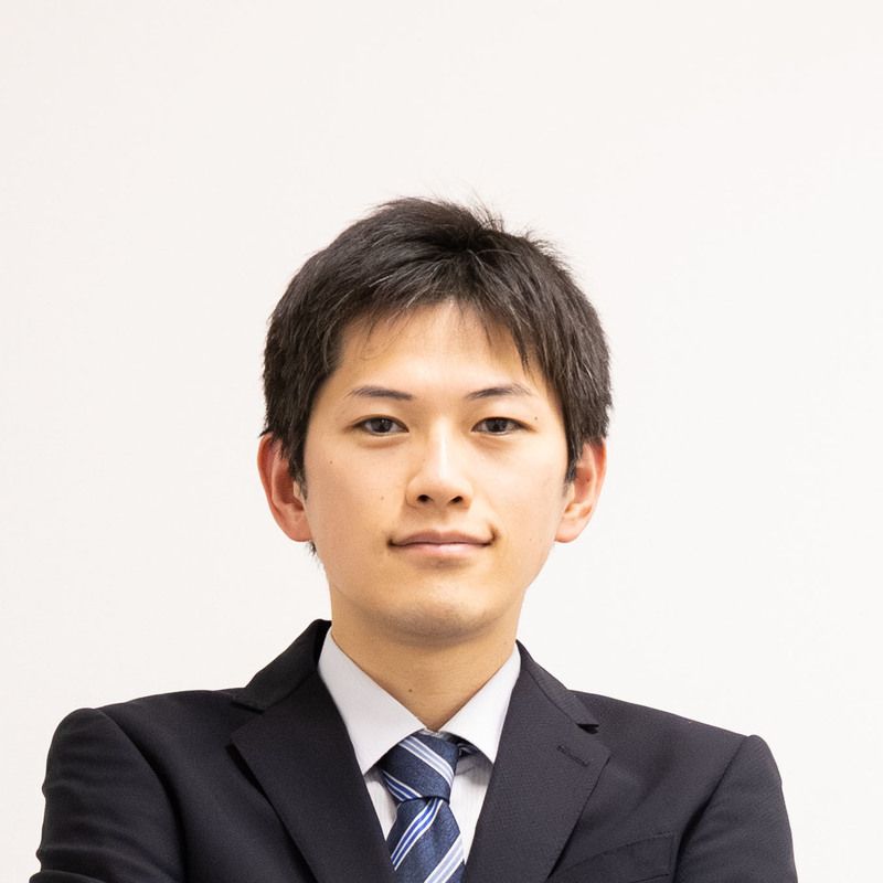 Employee 佐藤さん