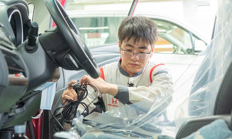 【ホンダモビリティ北海道の仕事紹介】サービススタッフの仕事を深く掘り下げてみました！